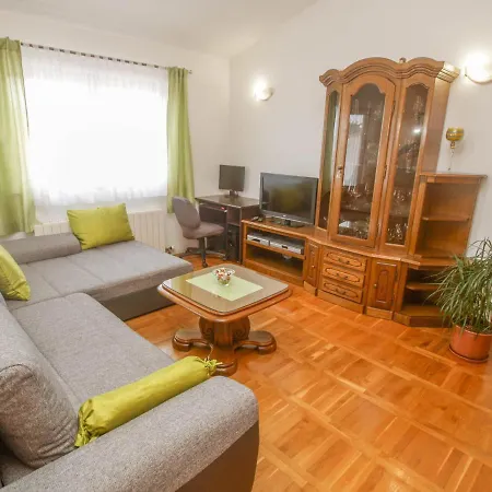 Olive 4+2 Apartment